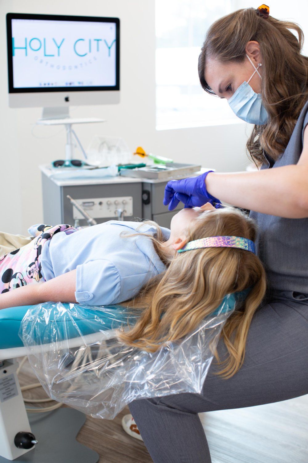 dr-reb-anderson-homepage-photo-980×1470